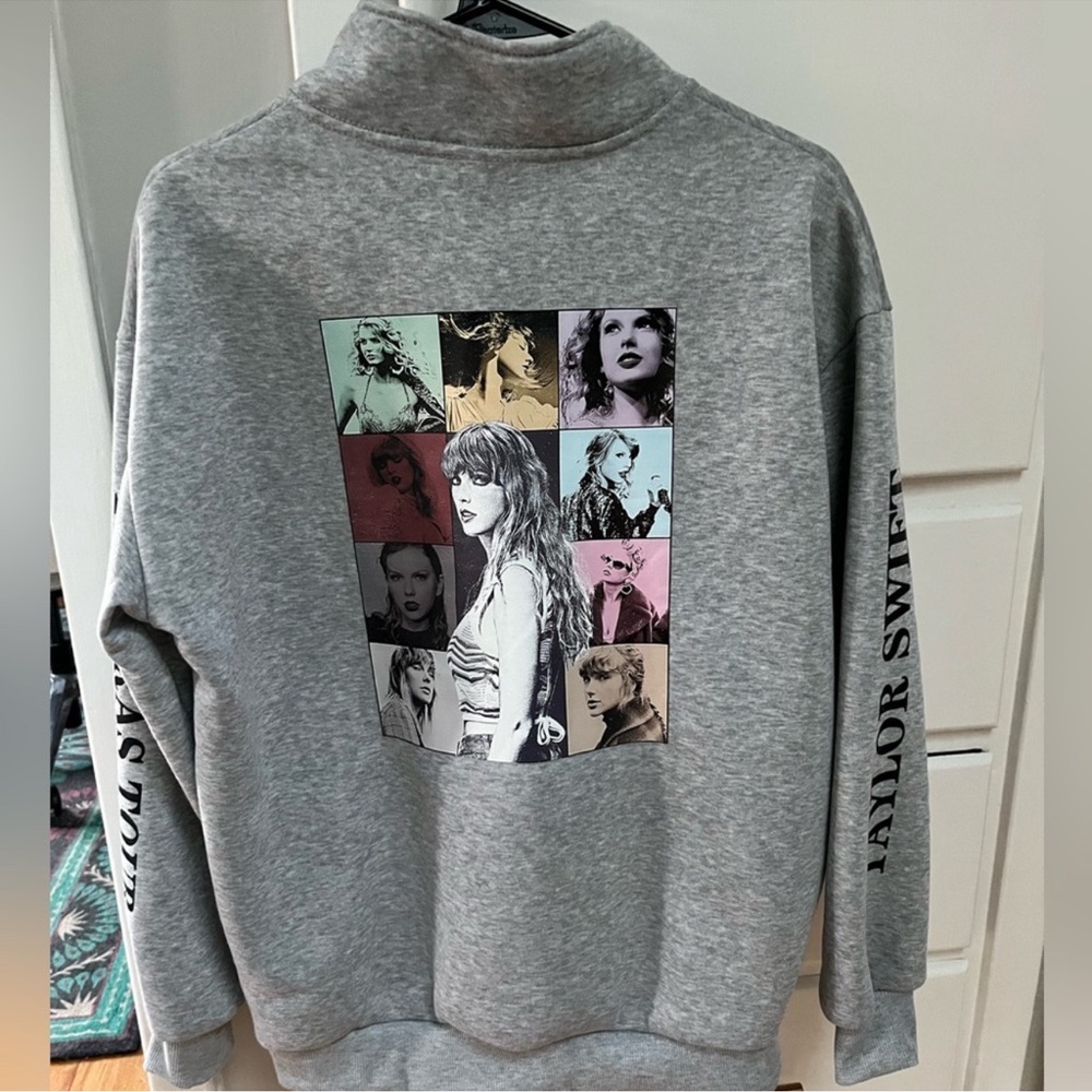 Taylor Swift Gray Sweatshirt with Multicolor Graphic